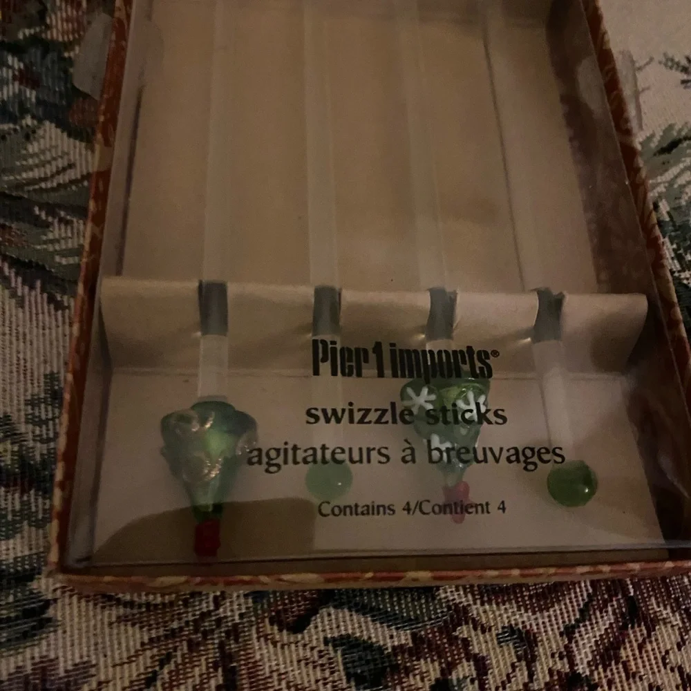 Pier 1 Christmas Tree Decorative Glass Swizzle Drink Set Of 4 Stir Sticks 8”
